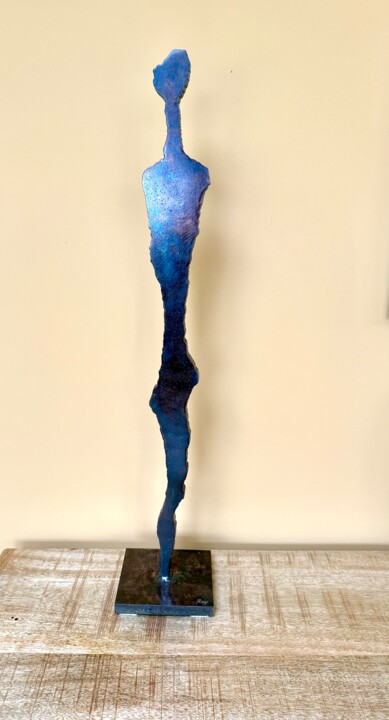 Le solitaire 雕塑, 26.8x3.9 in