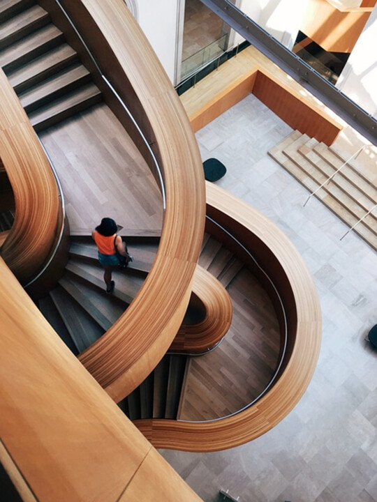 Downward Steps 数字艺术