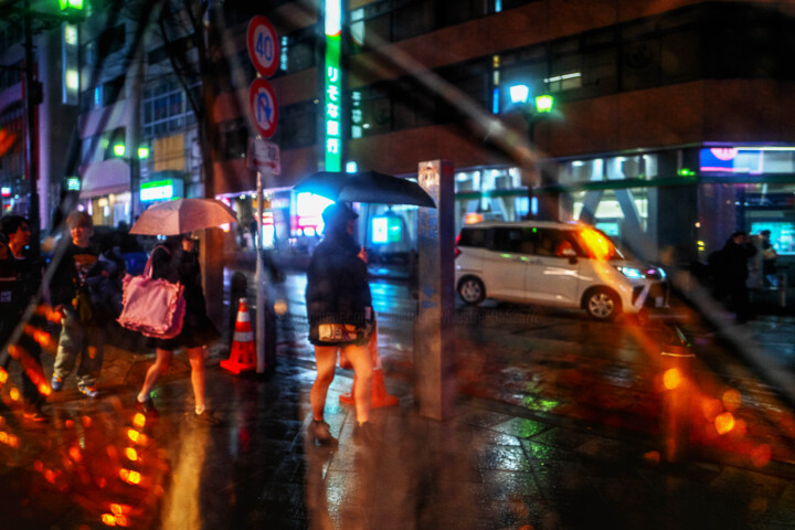 Umbrellas night. Fotografia