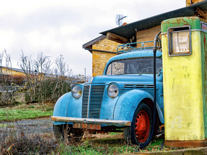 Renault Juvaquatre 사진