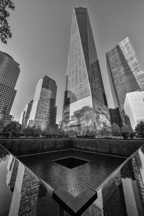 Ground Zero Memorial and One World Trade Center – Manhattan 사진, 39.4x26.4 in