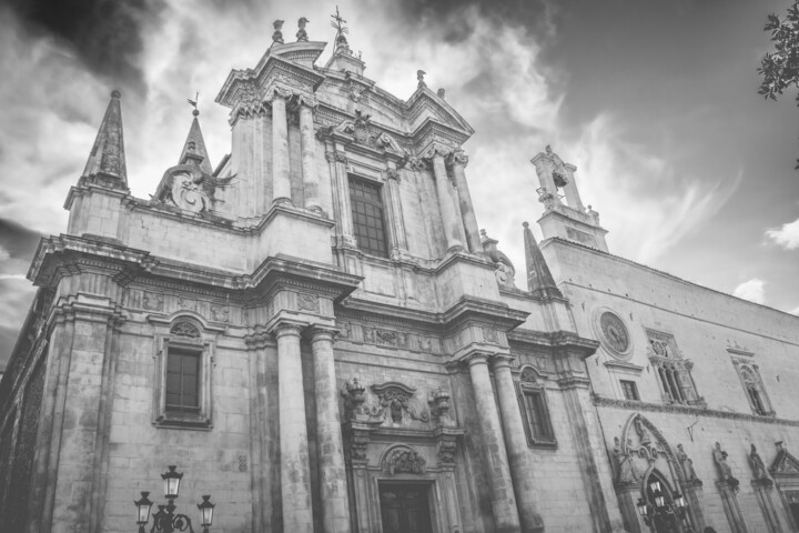 Sulmona chiesa SS Annunziata Fotoğraf