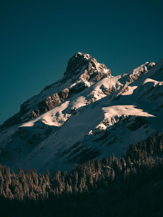 Photographie intitulée "Chaîne des Aravis 2" par Loïc Cancade, Œuvre d'art originale, Photographie numérique