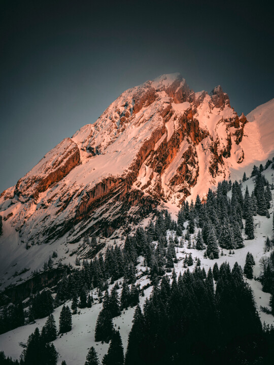 Photographie intitulée "Crépuscule sur les…" par Loïc Cancade, Œuvre d'art originale, Photographie numérique