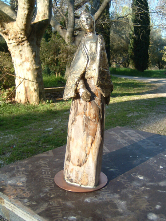 Arlésienne bronze sur bois fossile (magnolia) Sculptuur, 16,5x4,7 in