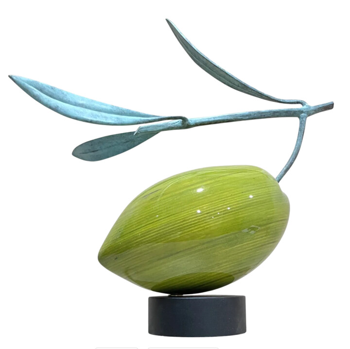 Olive smaller 雕塑, 5.9x5.5 in