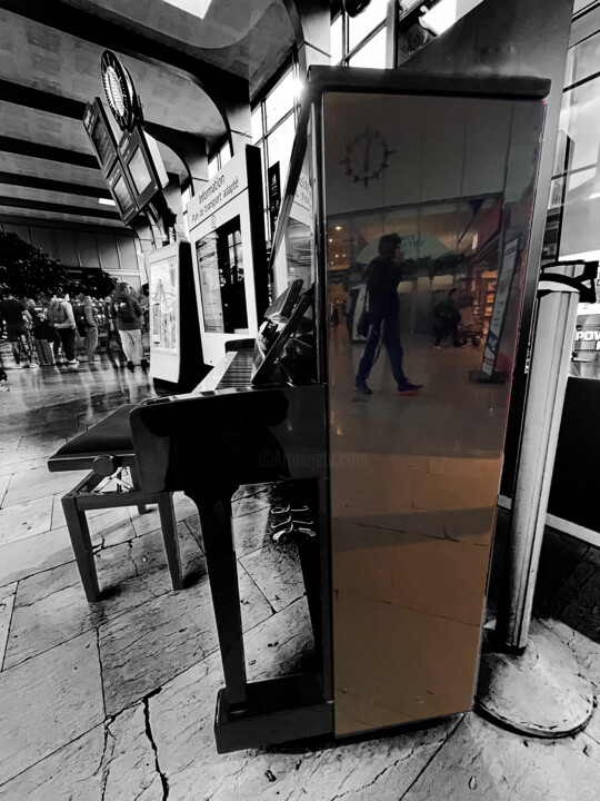 Reflets sur piano 摄影
