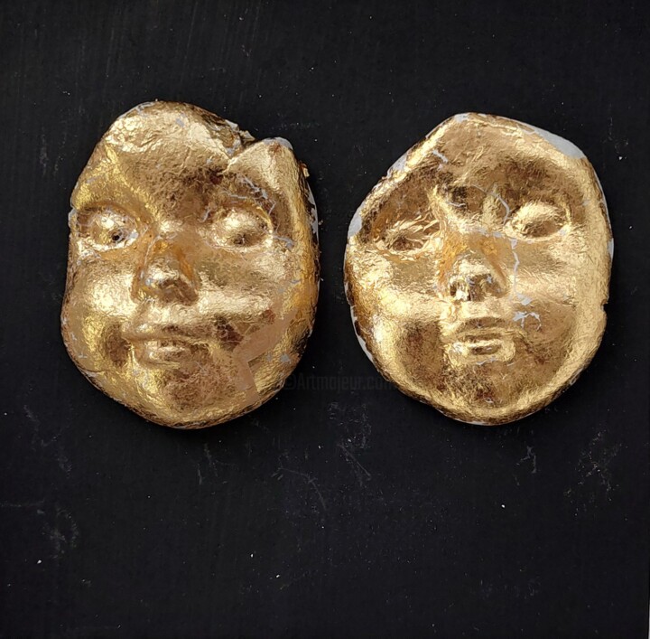 Sculpture titled "Golden baby face" by Els Driesen, Original Artwork, Clay Mounted on Other rigid panel