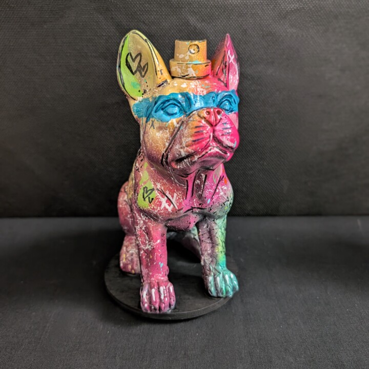 Love, le bouledogue 雕塑, 7.1x5.9 in