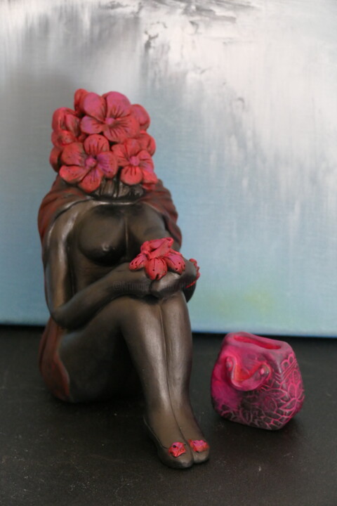211_CHOUPETTE Noire & Rose 雕塑, 6.7x5.1 in
