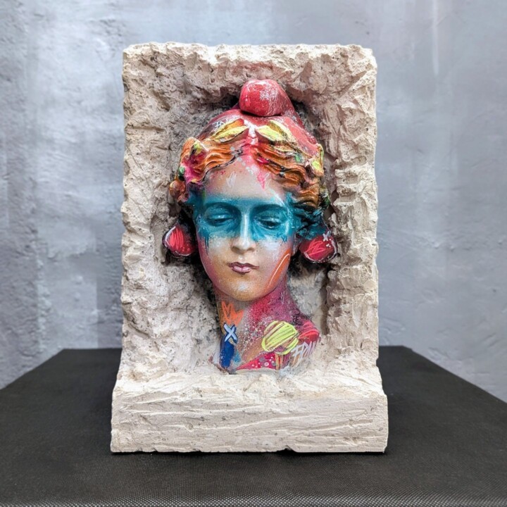 Marianne (visage incrusté) 雕塑, 14.2x9.5 in