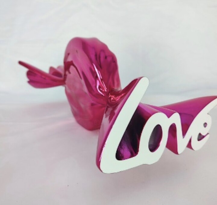 PUFFY CANDY Sculpture, 15x6.3 in