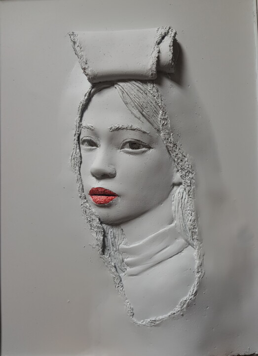 그녀의 비밀 雕塑, 16.9x9.8 in