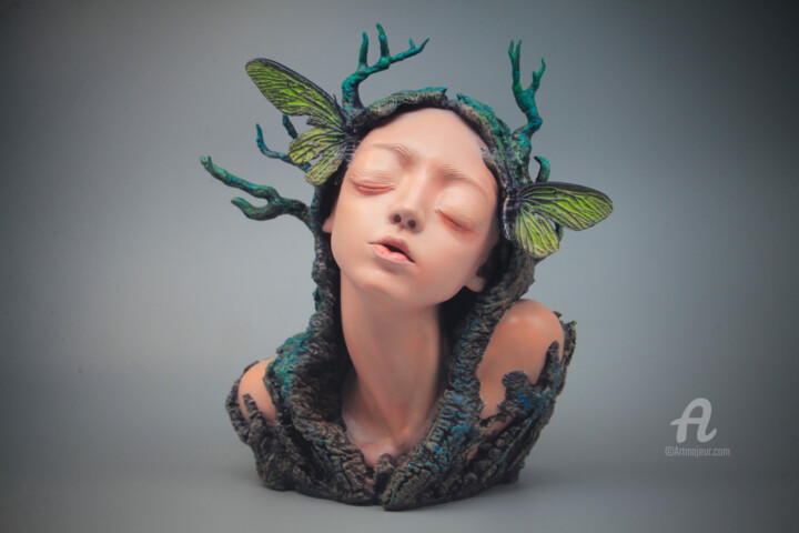 When Butterflies Remember 雕塑, 13.8x12.2 in