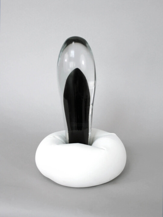 Sculpture titled "Objet de désir 3" by Arno Sebban, Original Artwork, Glass