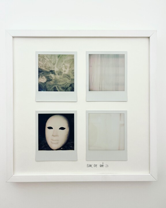 Photography titled "BLANC 001" by Verdo, Original Artwork, Paper