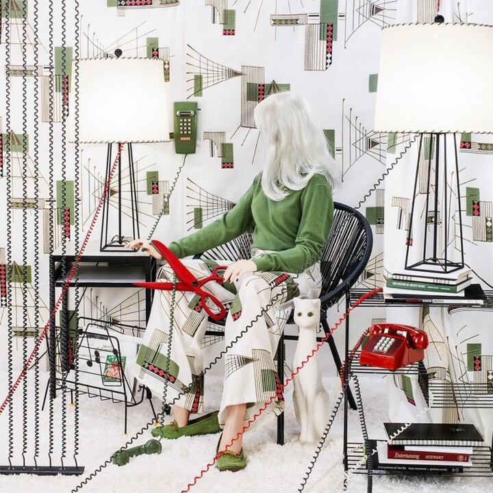 Photography titled "Cutting the cord, 2…" by Patty Carroll, Original Artwork, Paper