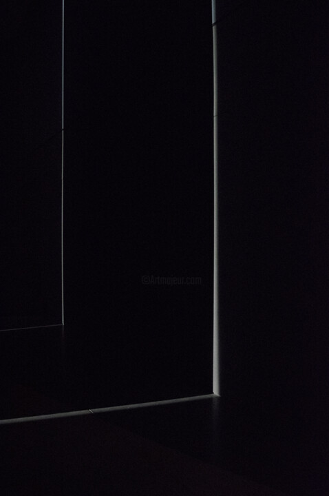 Photographie intitulée "Exposer le vide (du…" par Hannah Archambault, Œuvre d'art originale, Tirage argentique