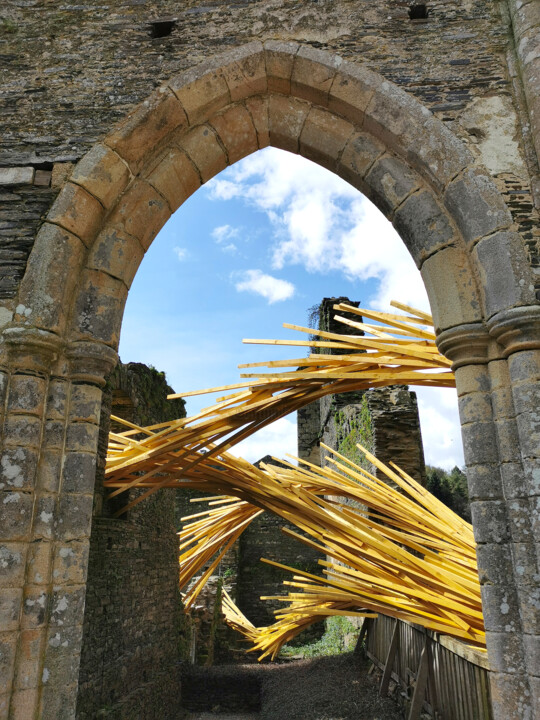 Sculpture intitulée "Assaut" par Simon Augade, Œuvre d'art originale, Bois