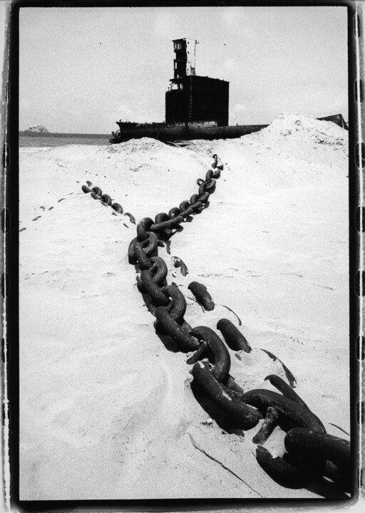 Photography titled "Pakistans Garany " by Johannes Von Saurma, Original Artwork, Paper