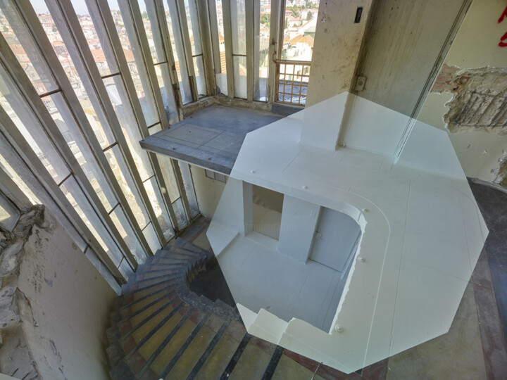 Photographie intitulée "Georges Rousse "Lis…" par Georges  Rousse, Œuvre d'art originale, Tirage argentique