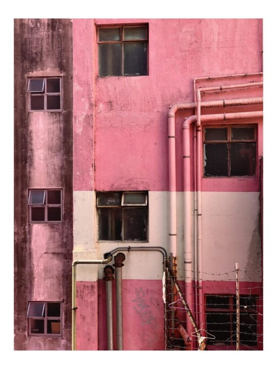 Photography titled "HK Pink" by Thomas Jenny, Original Artwork, Paper