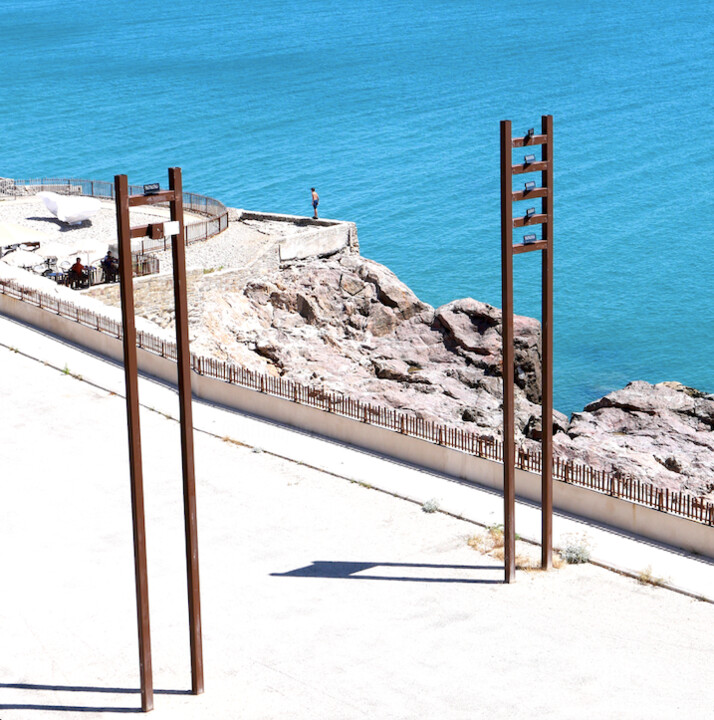 Photography titled "théatre de la mer " by Arthur  Baudon Vernet, Original Artwork, Stainless Steel