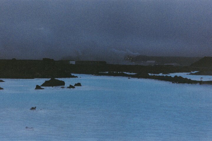 Photographie intitulée "Les fées bleues, "T…" par Estelle Lagarde, Œuvre d'art originale, Photographie argentique