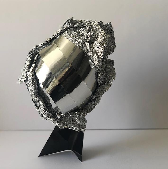 Sculpture titled "VIES 7 (Edition 1/3)" by Brigitte Nahon, Original Artwork, Aluminium