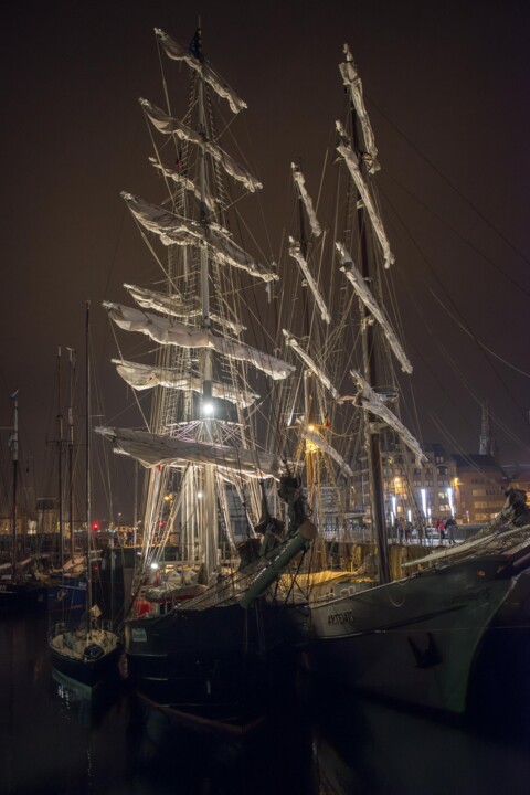 Photography titled "Ostende, Voiliers" by Maurice Amzallag Mo, Original Artwork, Digital Print