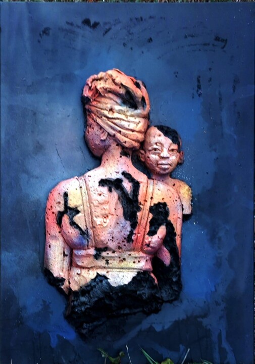 ANGE ANONYME 雕塑, 45.7x32.3 in