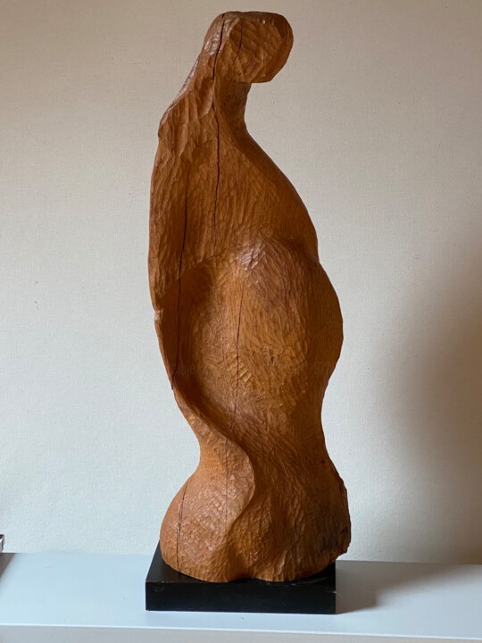 Skulptur mit dem Titel "Mondfrau" von Ranulf Streuff, Original-Kunstwerk, Holz