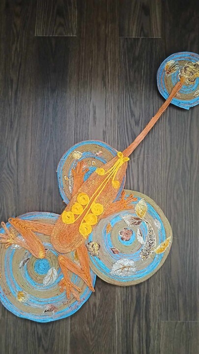 Textile Art titled "Gotcha!" by Richard Harding, Original Artwork, Textile fiber Mounted on Wood Panel