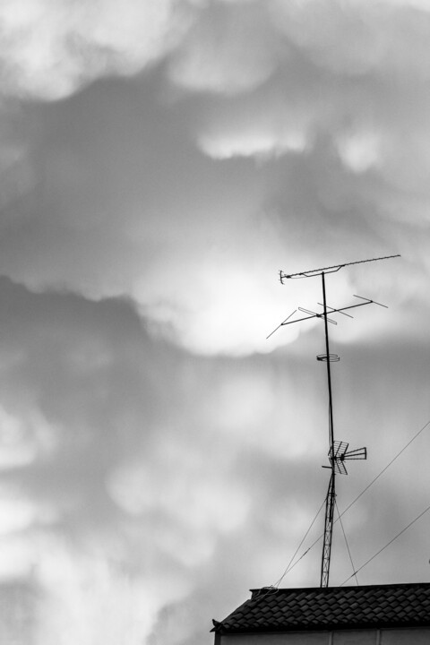Photography titled "The sky over London…" by Raquel Quesada Giner, Original Artwork, Digital Photography