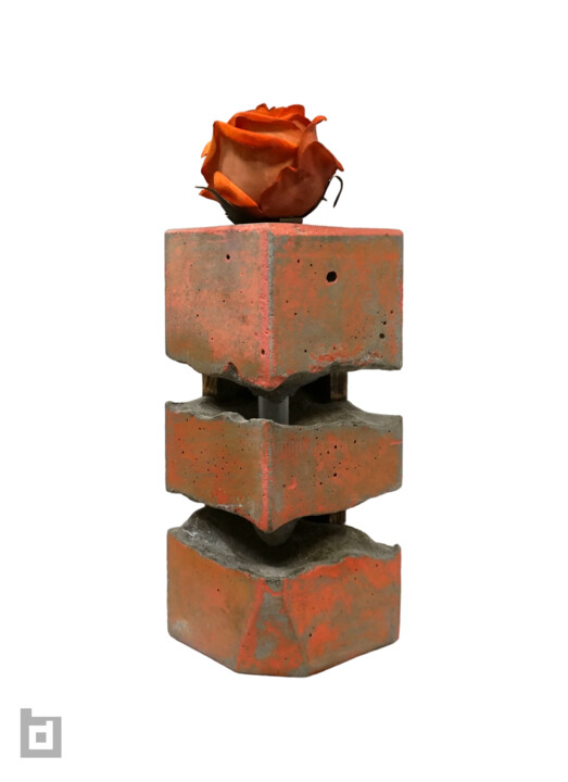 TAIPU BRUTALIST VASE SCULPTURE 雕塑, 8.7x3.5 in