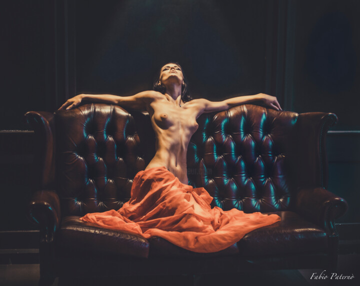 "Il drappo rosso" başlıklı Fotoğraf Fabio Paterno' tarafından, Orijinal sanat, Dijital Fotoğrafçılık