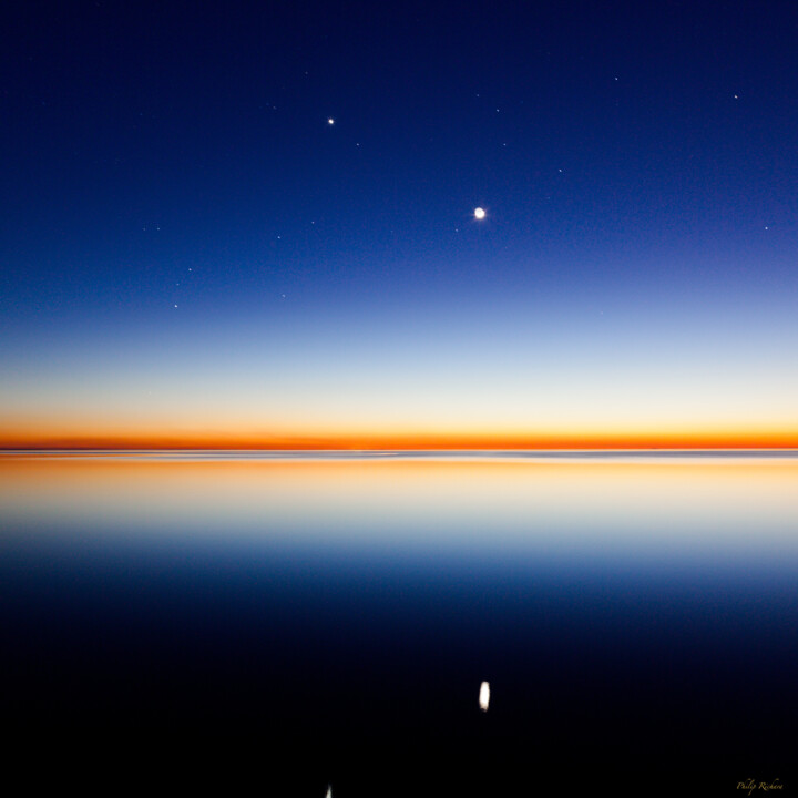 Photography titled "INFINITY IV" by Philip Richard, Original Artwork, Non Manipulated Photography