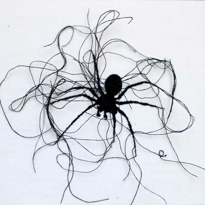 Textile Art με τίτλο "Arnégonde" από Odile Guichard, Αυθεντικά έργα τέχνης, Κέντημα Τοποθετήθηκε στο Ξύλινο φορείο σκελετό