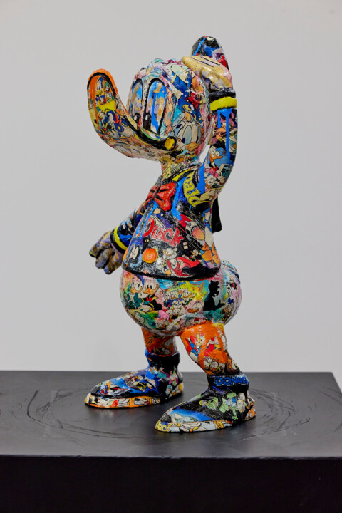 Sailor Donald 雕塑, 20.9x13 in