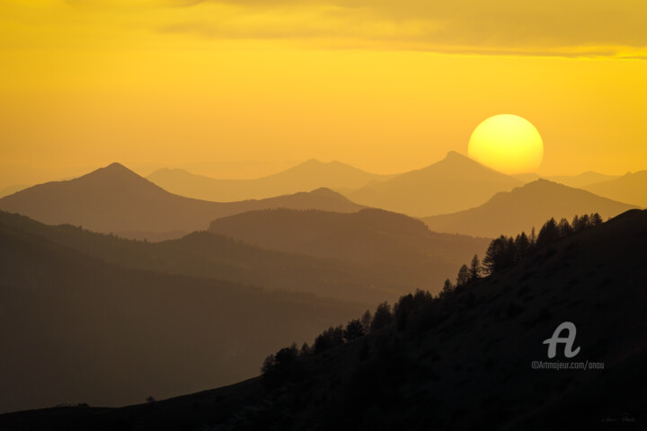 Photography titled "Gradient d'or" by Anou, Original Artwork, Digital Photography