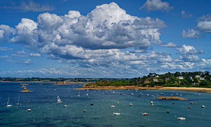 Carantec, la plage du Penker, Le Cosmeur, mois de juin. Fotografia, 356,7x590,6 in