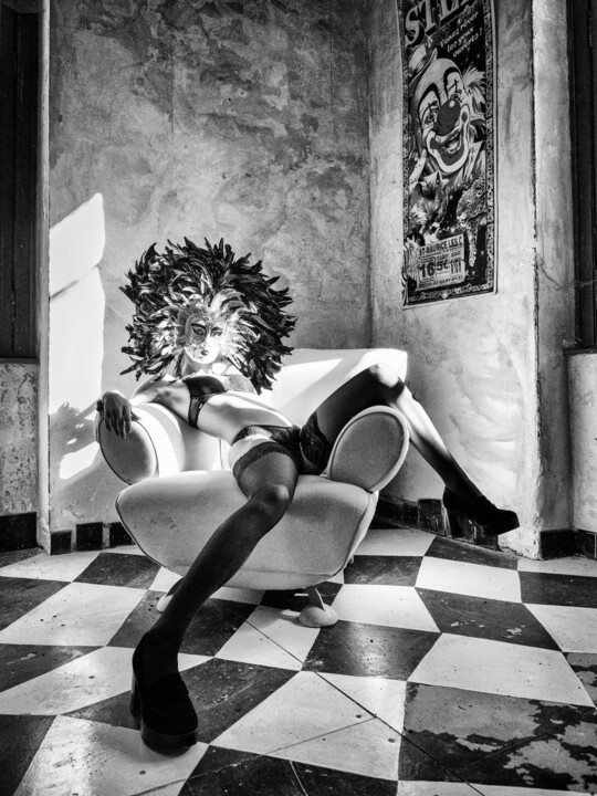Photography titled "Chateau fou" by Gigi S, Original Artwork, Digital Photography Mounted on Plexiglass