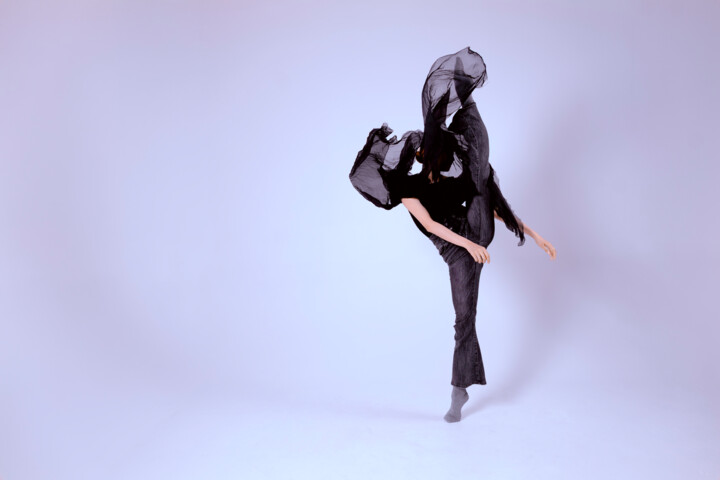 Dancer: Lin Yue #17 Photography, 20x30 in