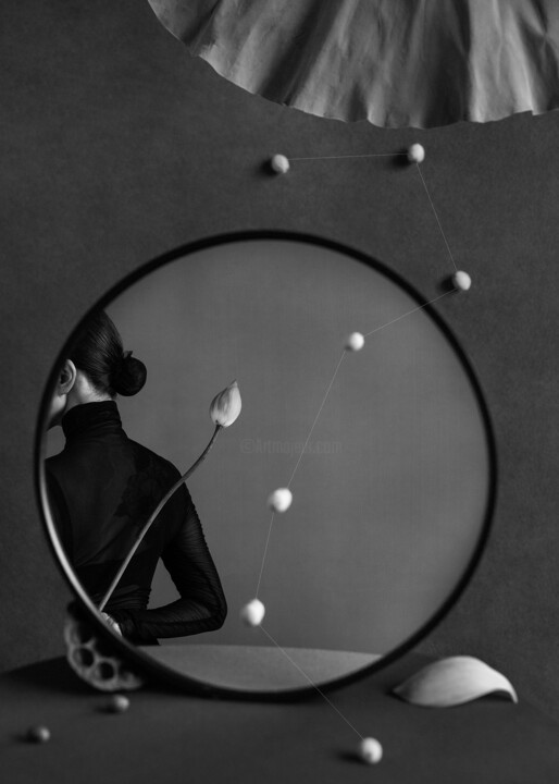 Celestial Scale - Yield Photography, 27.6x19.7 in