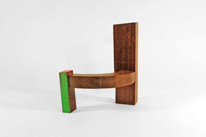 Sculptuur getiteld "Serie Pequeñas Arqu…" door Ramón De Cárdenas, Origineel Kunstwerk, Hout