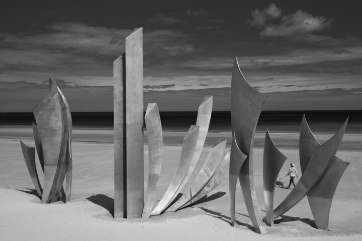 Silver fire, Omaha beach, 2021 Fotografia, 7,9x11,8 in
