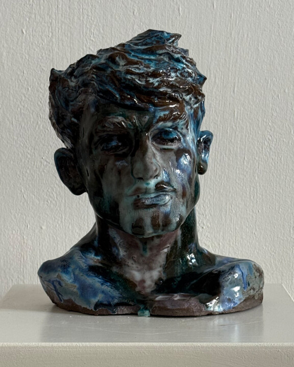 Glazed in Thought Скульптура, 10,2x8,7 in