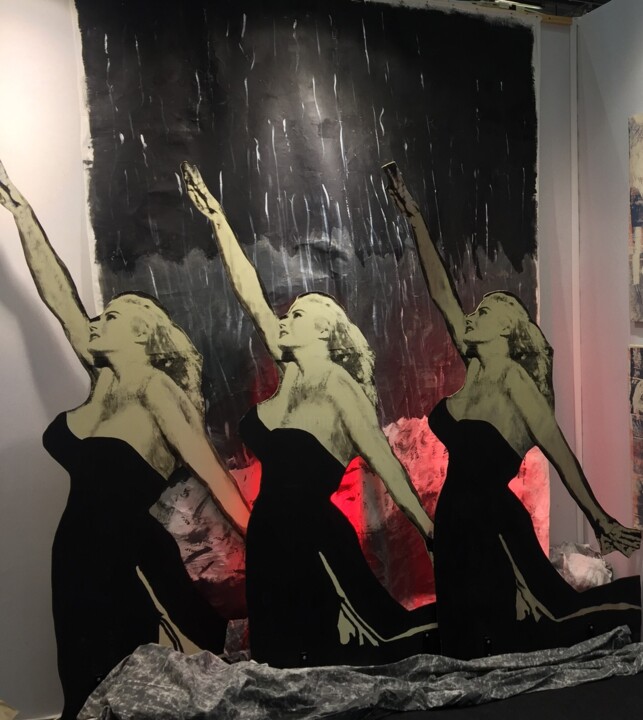 Dolce Vita Escultura, 98,4x98,4 in