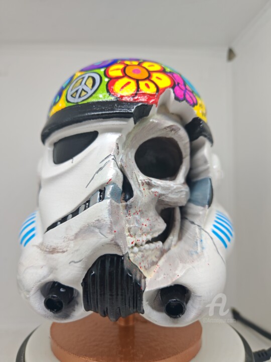 Death trooper Скульптура, 9,8x7,9 in