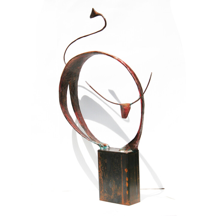Sculpture titled "Tauroïde- grande sc…" by Vanessa Renoux, Original Artwork, Metals